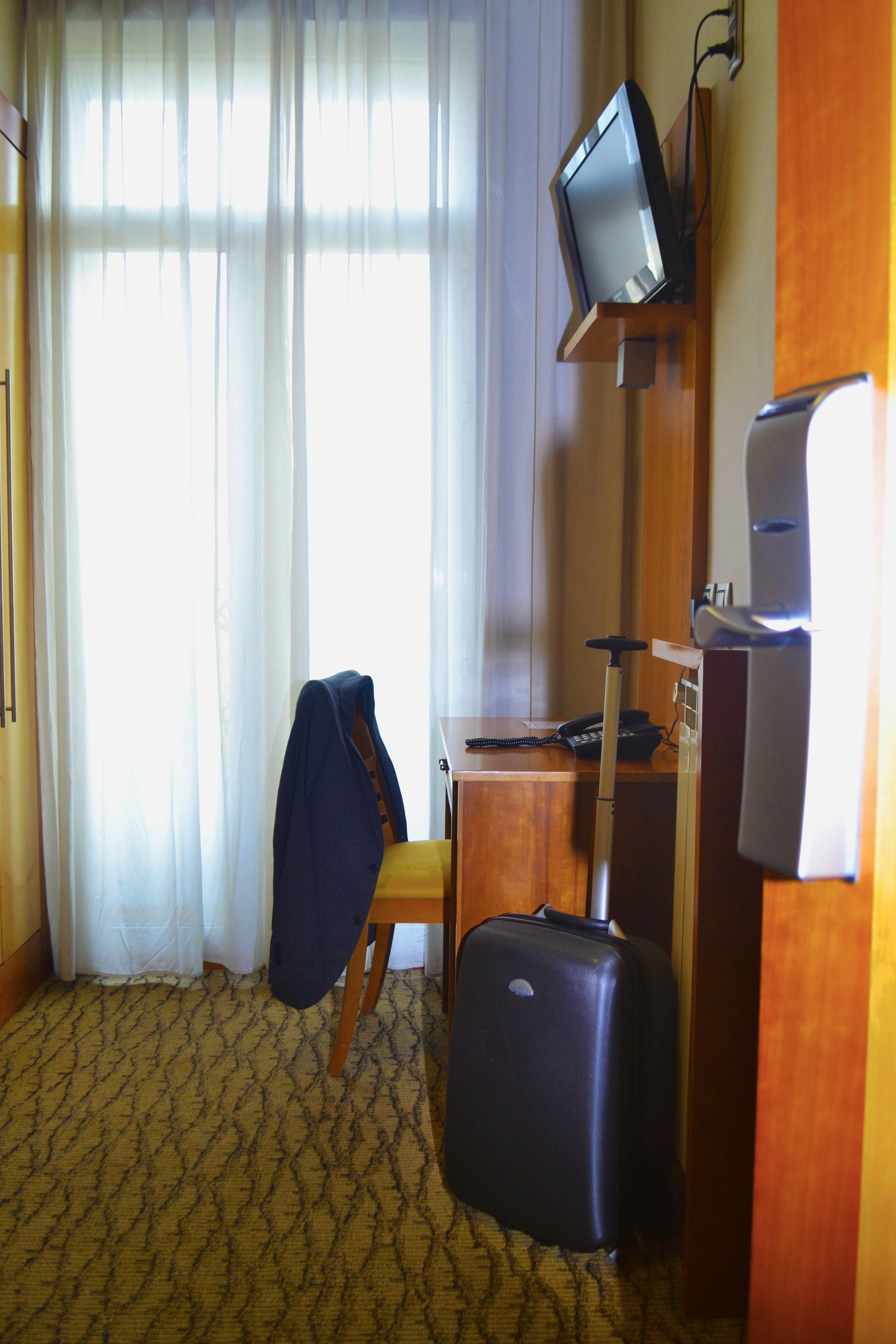 Itc Mora By Soho Boutique Hotel Madrid Bagian luar foto