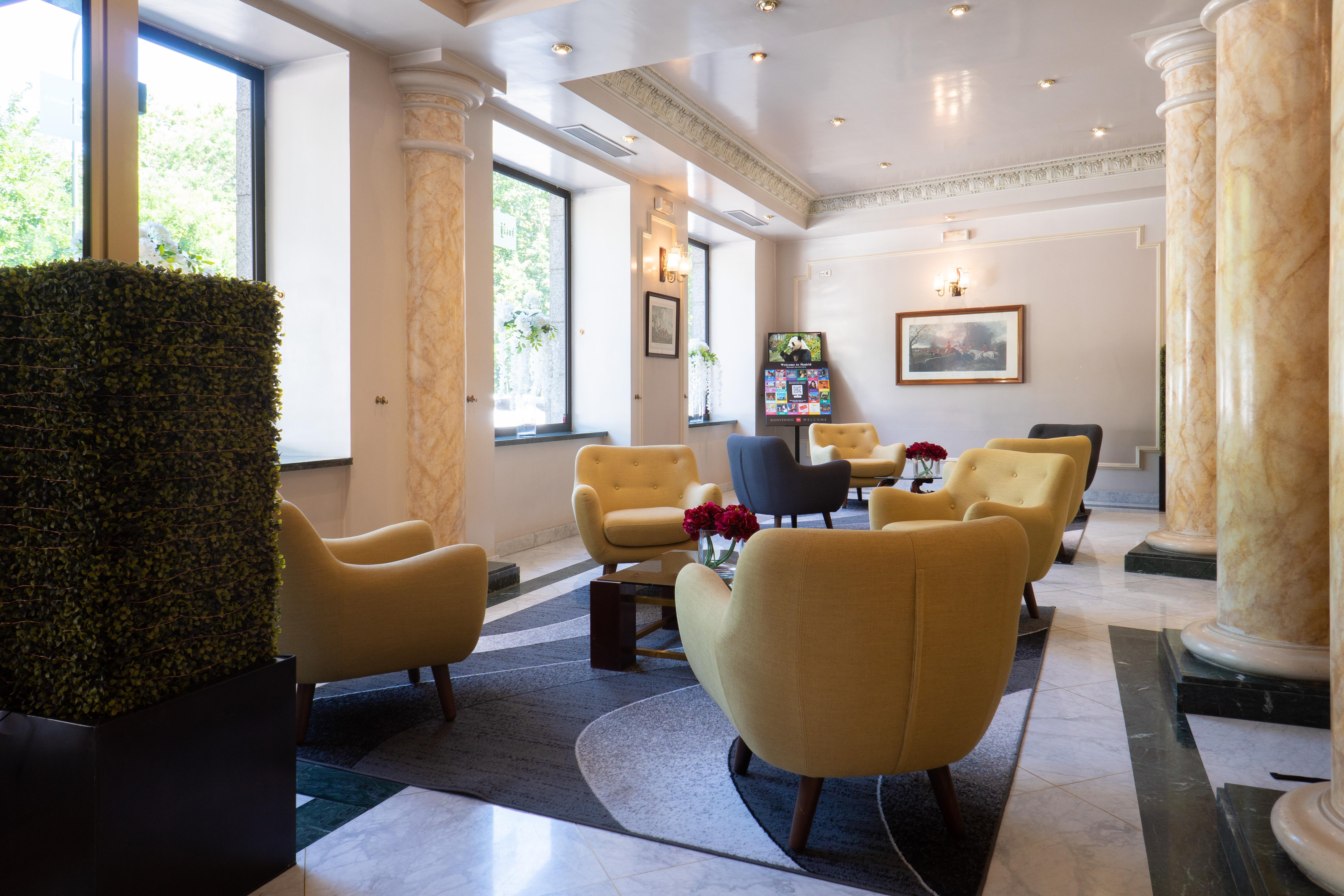 Itc Mora By Soho Boutique Hotel Madrid Bagian luar foto