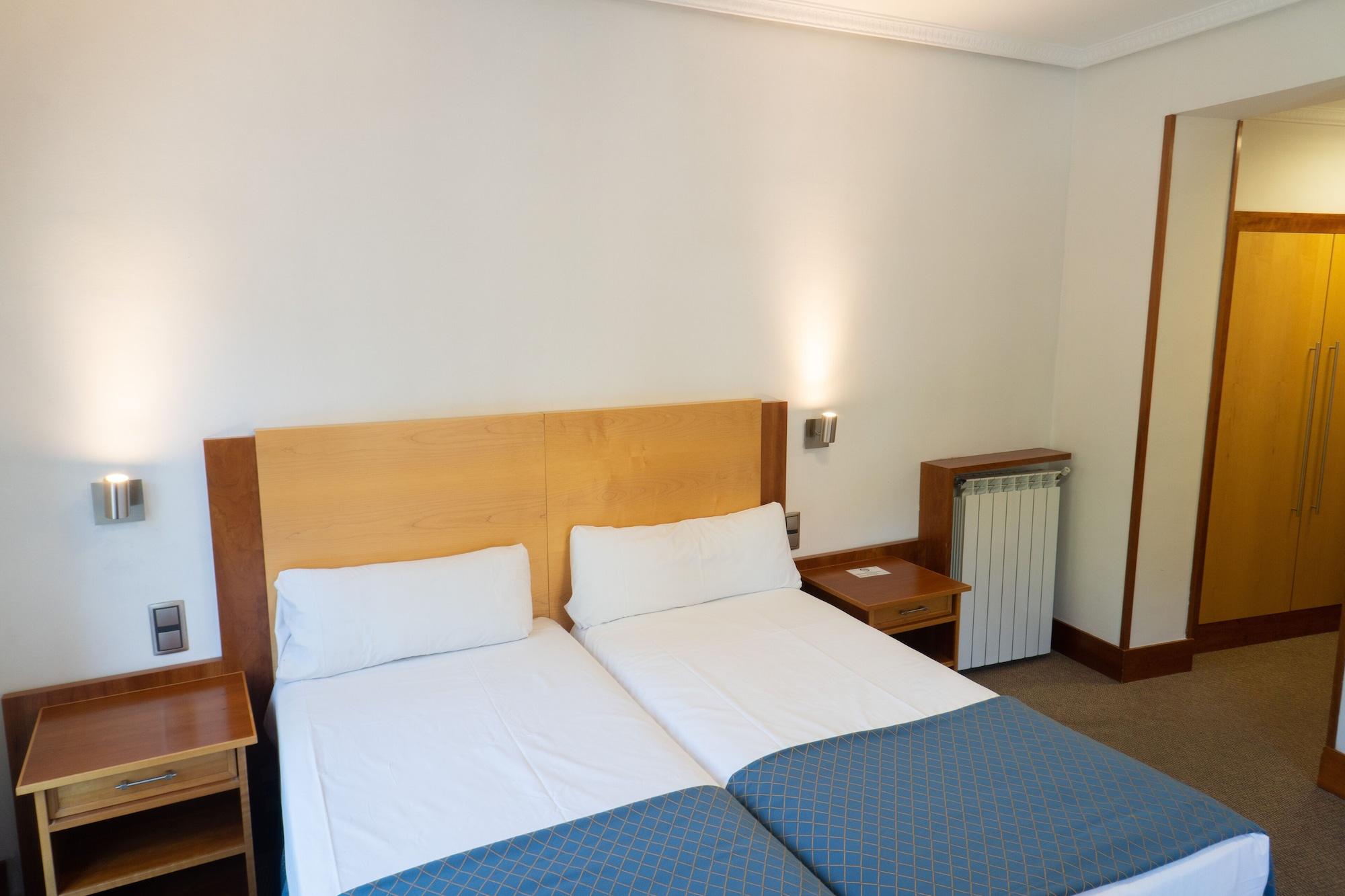 Itc Mora By Soho Boutique Hotel Madrid Bagian luar foto