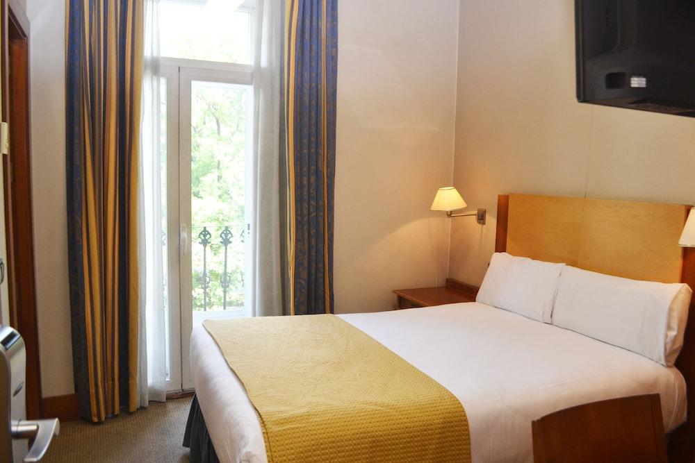 Itc Mora By Soho Boutique Hotel Madrid Bagian luar foto