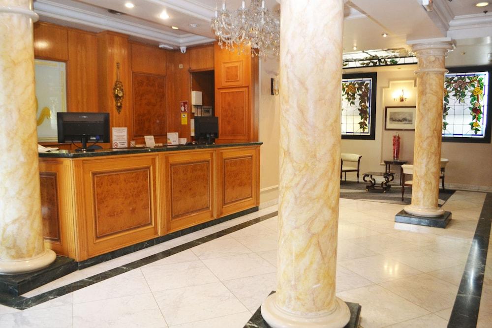 Itc Mora By Soho Boutique Hotel Madrid Bagian luar foto